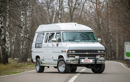 Chevrolet Van, 1993 год, 8 000 000 рублей, 28 фотография