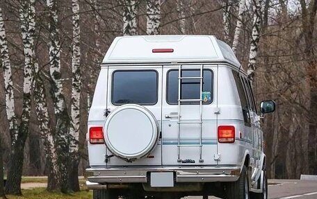 Chevrolet Van, 1993 год, 8 000 000 рублей, 24 фотография