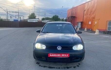 Volkswagen Golf IV, 1999 год, 140 000 рублей, 2 фотография
