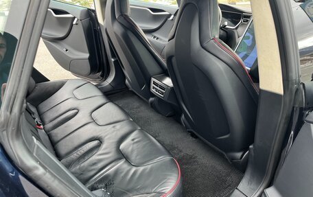 Tesla Model S I, 2014 год, 2 100 000 рублей, 12 фотография