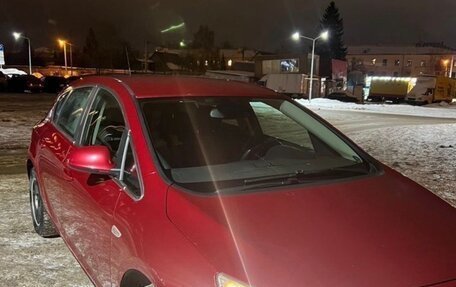 Opel Astra J, 2011 год, 850 000 рублей, 14 фотография
