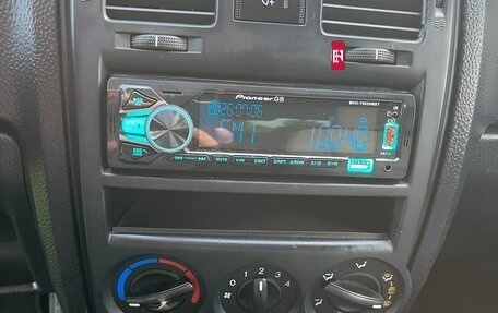 Hyundai Getz I рестайлинг, 2004 год, 399 000 рублей, 11 фотография