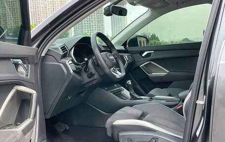 Audi Q3, 2023 год, 2 690 000 рублей, 8 фотография