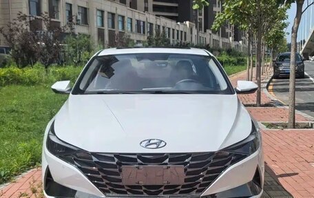 Hyundai Elantra, 2022 год, 1 877 007 рублей, 2 фотография
