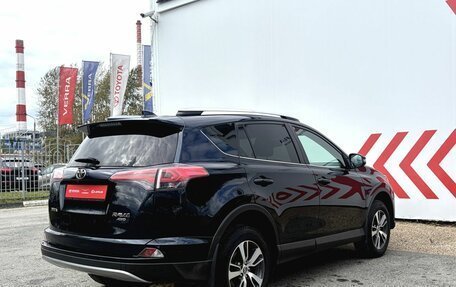 Toyota RAV4, 2019 год, 2 990 000 рублей, 5 фотография