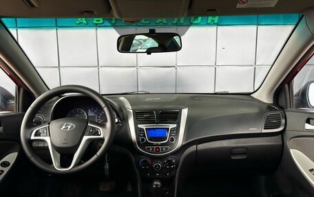 Hyundai Solaris II рестайлинг, 2011 год, 689 000 рублей, 15 фотография