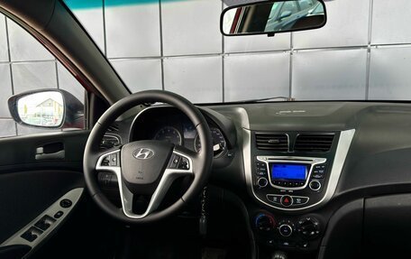 Hyundai Solaris II рестайлинг, 2011 год, 689 000 рублей, 16 фотография