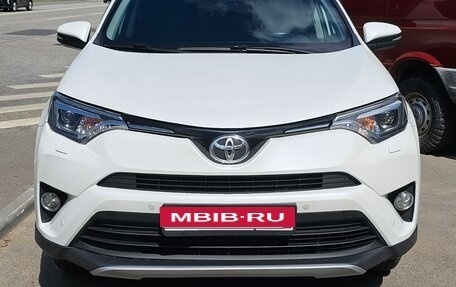 Toyota RAV4, 2019 год, 2 700 000 рублей, 1 фотография