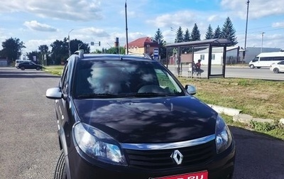 Renault Sandero I, 2014 год, 807 000 рублей, 1 фотография