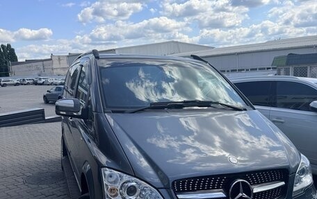 Mercedes-Benz Viano, 2011 год, 2 600 000 рублей, 1 фотография