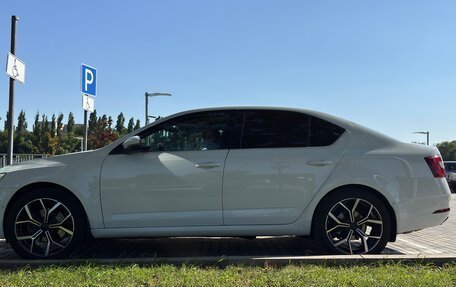 Skoda Octavia, 2020 год, 2 200 000 рублей, 2 фотография