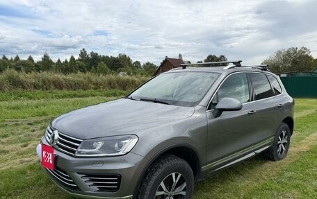 Volkswagen Touareg III, 2016 год, 4 100 000 рублей, 2 фотография