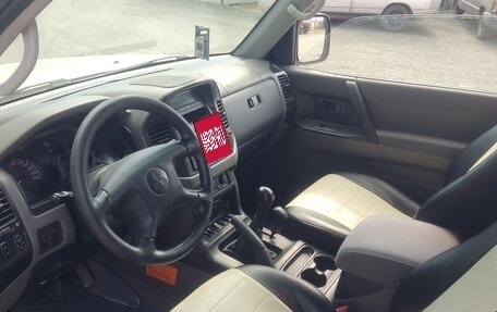 Mitsubishi Pajero III рестайлинг, 2001 год, 950 000 рублей, 7 фотография