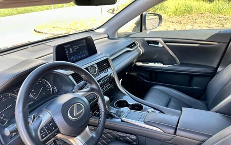 Lexus RX IV рестайлинг, 2020 год, 4 850 000 рублей, 15 фотография
