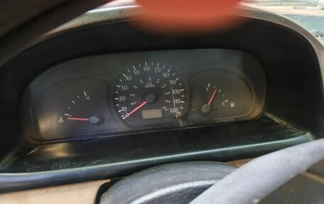 KIA Rio II, 2000 год, 100 000 рублей, 5 фотография