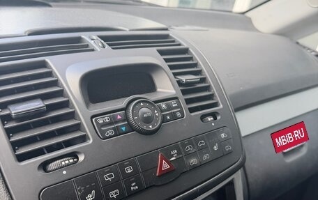 Mercedes-Benz Viano, 2011 год, 2 600 000 рублей, 22 фотография