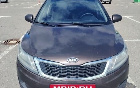 KIA Rio III рестайлинг, 2014 год, 690 000 рублей, 2 фотография