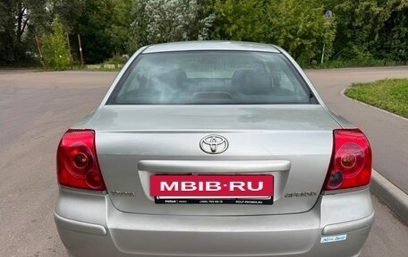 Toyota Avensis III рестайлинг, 2005 год, 590 000 рублей, 9 фотография
