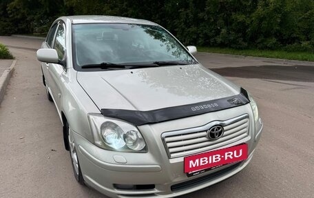 Toyota Avensis III рестайлинг, 2005 год, 590 000 рублей, 3 фотография