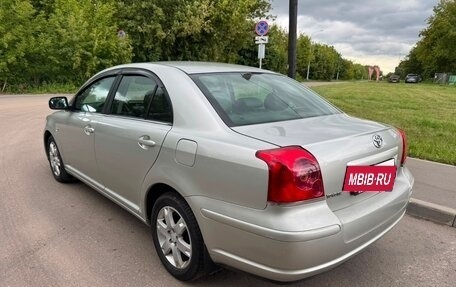 Toyota Avensis III рестайлинг, 2005 год, 590 000 рублей, 7 фотография