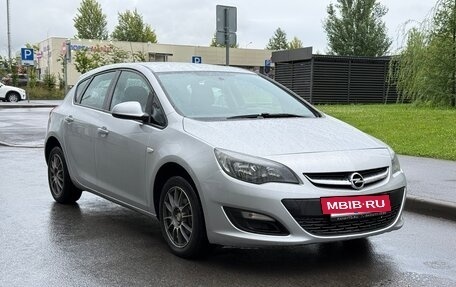 Opel Astra J, 2014 год, 520 000 рублей, 3 фотография