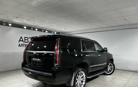 Cadillac Escalade IV, 2017 год, 4 590 000 рублей, 2 фотография