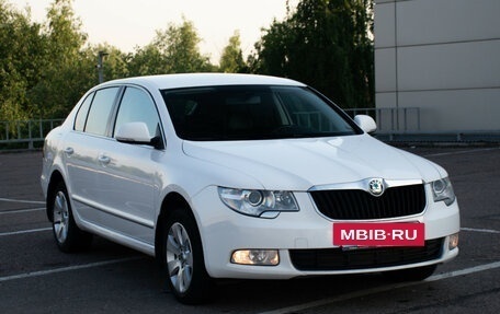 Skoda Superb III рестайлинг, 2012 год, 1 400 000 рублей, 3 фотография
