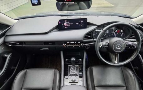 Mazda 3, 2022 год, 1 250 000 рублей, 10 фотография