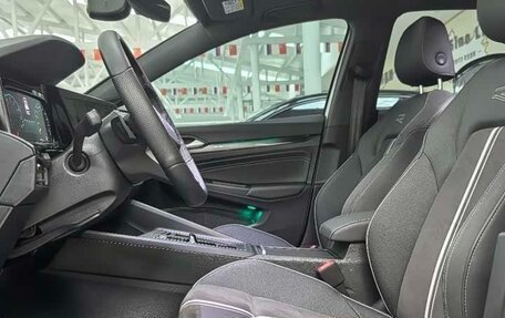 Volkswagen Golf VIII, 2023 год, 2 100 000 рублей, 7 фотография