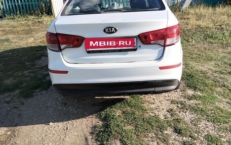 KIA Rio III рестайлинг, 2015 год, 490 000 рублей, 3 фотография