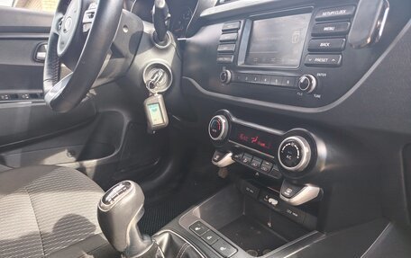 KIA Rio IV, 2019 год, 1 280 000 рублей, 13 фотография