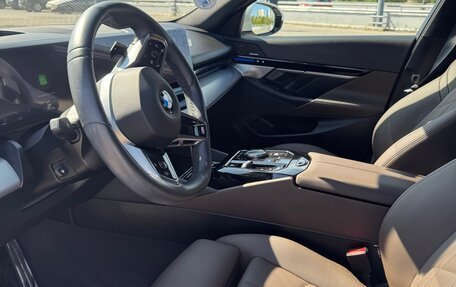 BMW 5 серия, 2024 год, 7 050 000 рублей, 10 фотография