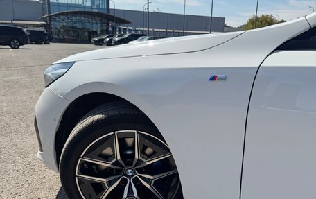 BMW 5 серия, 2024 год, 7 050 000 рублей, 18 фотография