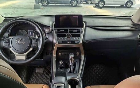 Lexus NX I, 2021 год, 3 358 000 рублей, 7 фотография