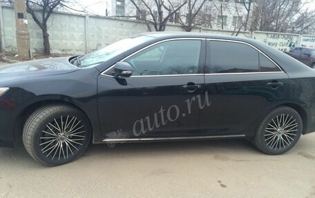Toyota Camry, 2014 год, 1 000 000 рублей, 4 фотография