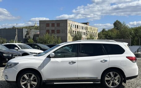 Nissan Pathfinder, 2016 год, 1 639 000 рублей, 2 фотография