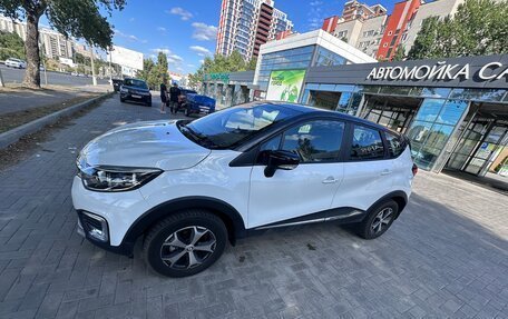 Renault Kaptur I рестайлинг, 2021 год, 1 480 000 рублей, 1 фотография