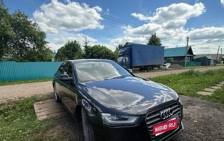Audi A4, 2012 год, 1 250 000 рублей, 4 фотография