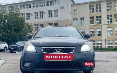 KIA Rio II, 2009 год, 375 000 рублей, 2 фотография