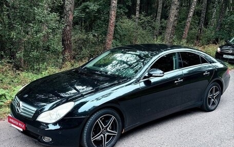 Mercedes-Benz CLS, 2005 год, 1 150 000 рублей, 3 фотография