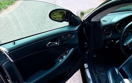 Mercedes-Benz CLS, 2005 год, 1 150 000 рублей, 14 фотография