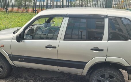 Chevrolet Niva I рестайлинг, 2005 год, 410 000 рублей, 2 фотография