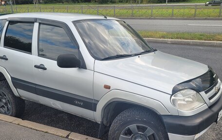 Chevrolet Niva I рестайлинг, 2005 год, 410 000 рублей, 10 фотография