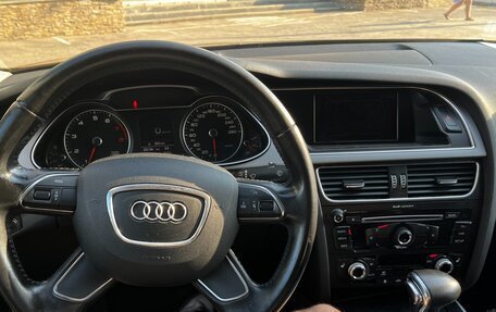 Audi A4, 2012 год, 1 150 000 рублей, 2 фотография
