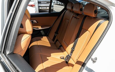 BMW 3 серия, 2024 год, 5 745 000 рублей, 10 фотография