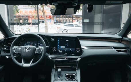 Lexus RX IV рестайлинг, 2025 год, 6 055 000 рублей, 6 фотография