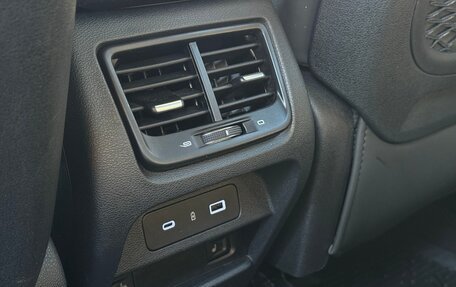 Geely Tugella FY11, 2023 год, 2 850 000 рублей, 11 фотография