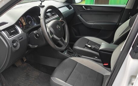 Skoda Rapid I, 2016 год, 1 200 000 рублей, 5 фотография