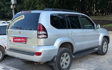 Toyota Land Cruiser Prado 120 рестайлинг, 2007 год, 1 690 000 рублей, 4 фотография