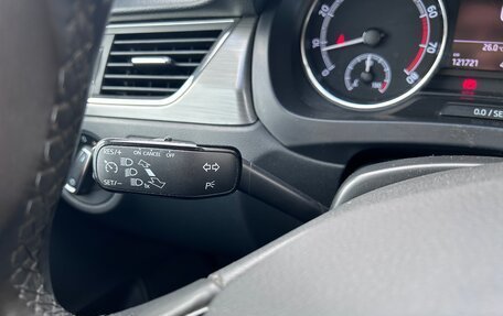 Skoda Rapid I, 2019 год, 1 500 000 рублей, 10 фотография